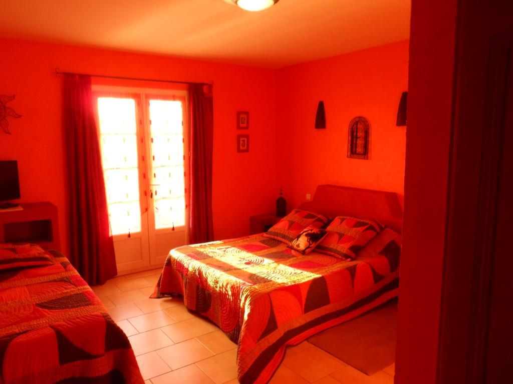 Le Jas Du Gabian Otel Volonne Dış mekan fotoğraf
