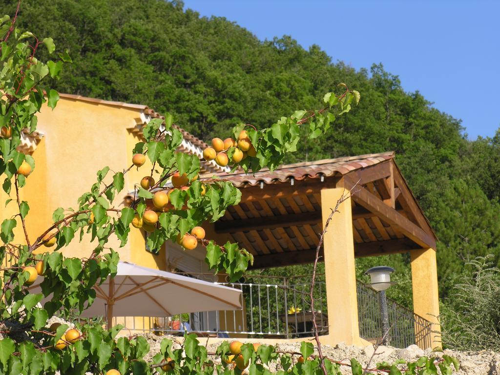 Le Jas Du Gabian Otel Volonne Dış mekan fotoğraf